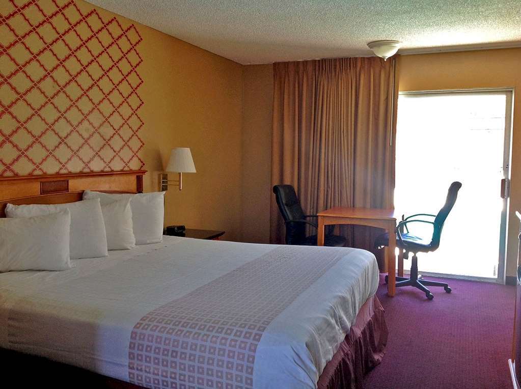 Hotel 6-barstow, Ca - Route 66