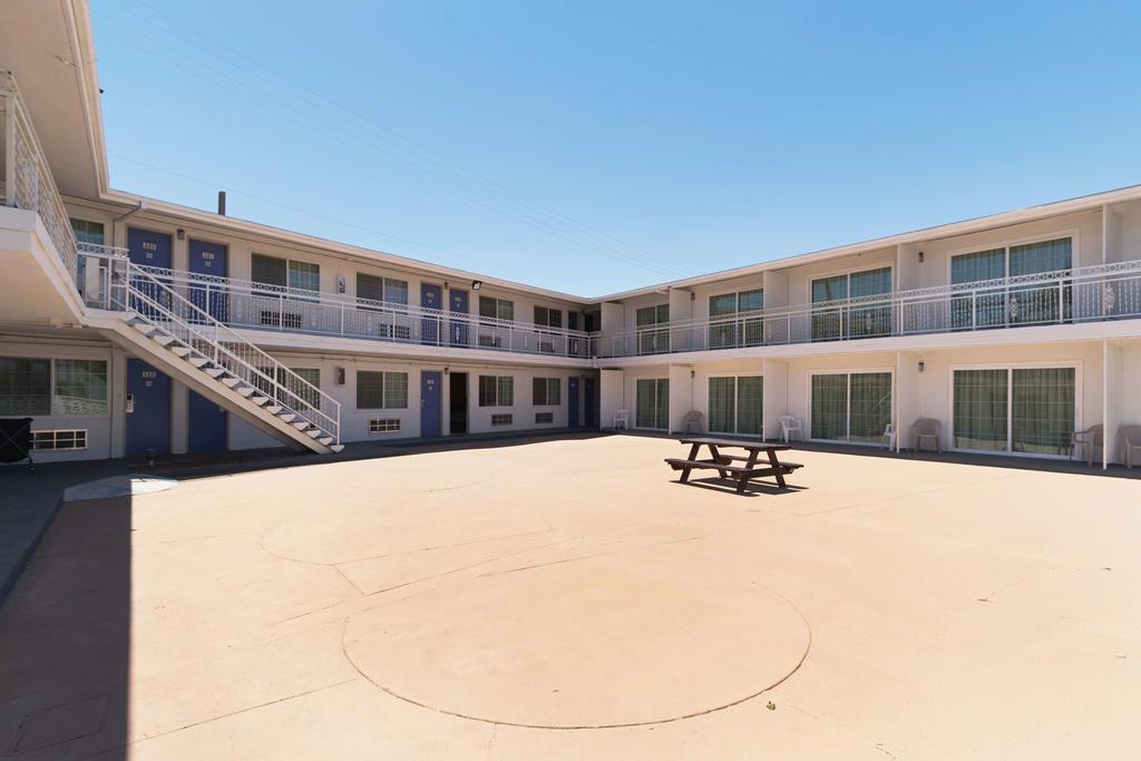 Hotel 6-barstow, Ca - Route 66 Barstow
